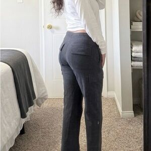 Aritzia Mega Cargo Pants in soft Black